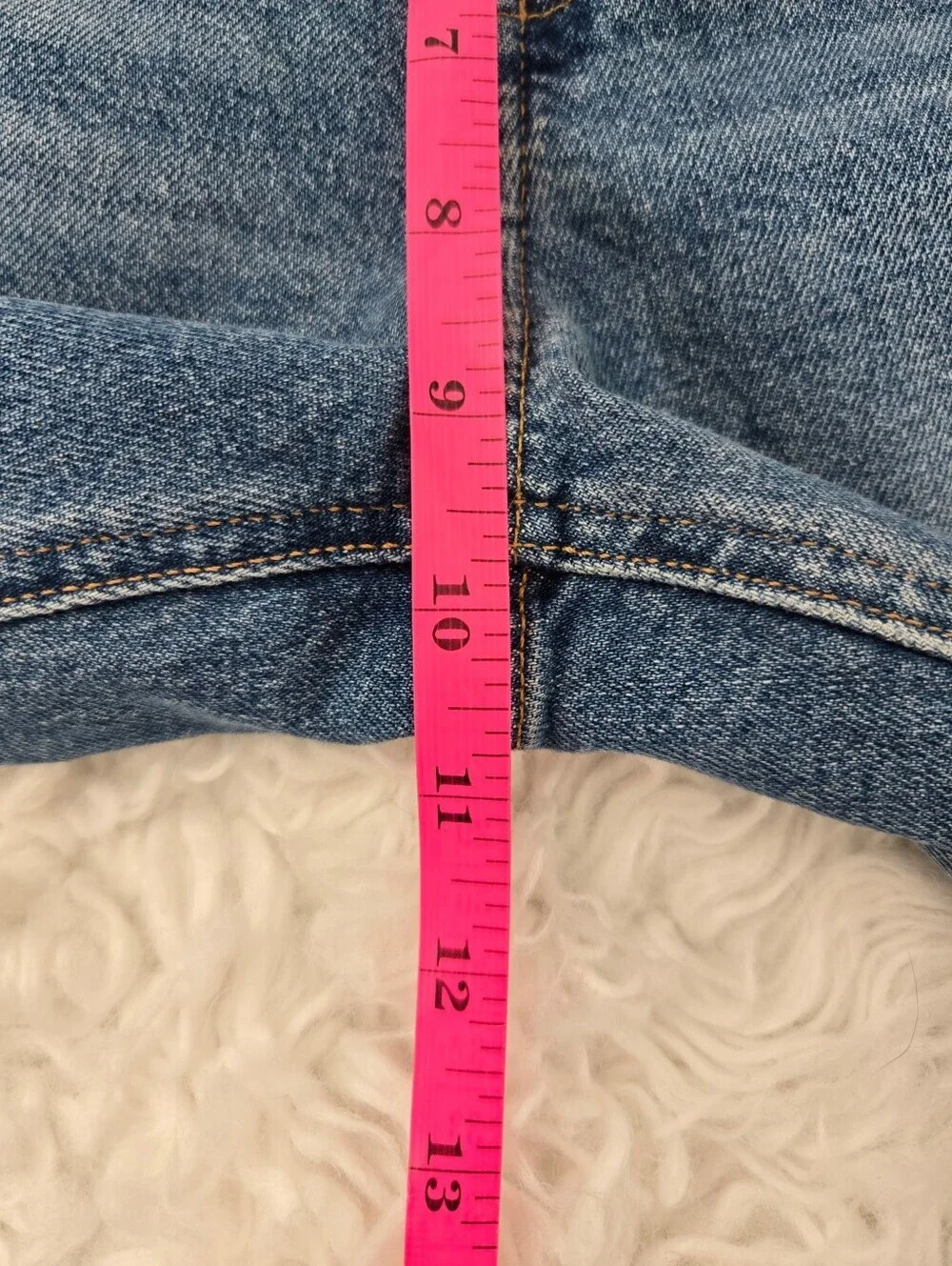 J.Crew Classic Straigth Jeans. Size 26P.